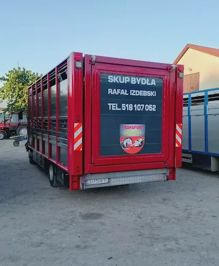ciężarówka do transportu bydła